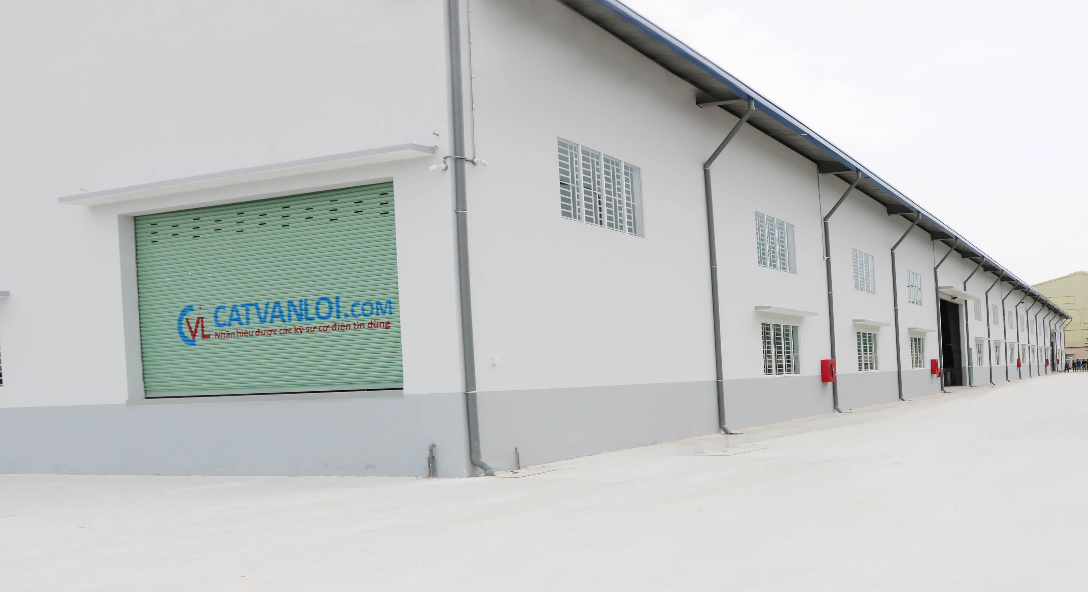 Nh&agrave; m&aacute;y sản xuất ống ruột g&agrave; l&otilde;i th&eacute;p CVL